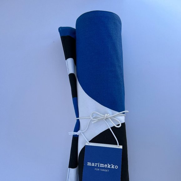 MARIMEKKO for Target NWT Reversible Table Runner Blue/Black/White RARE - Picture 3 of 6